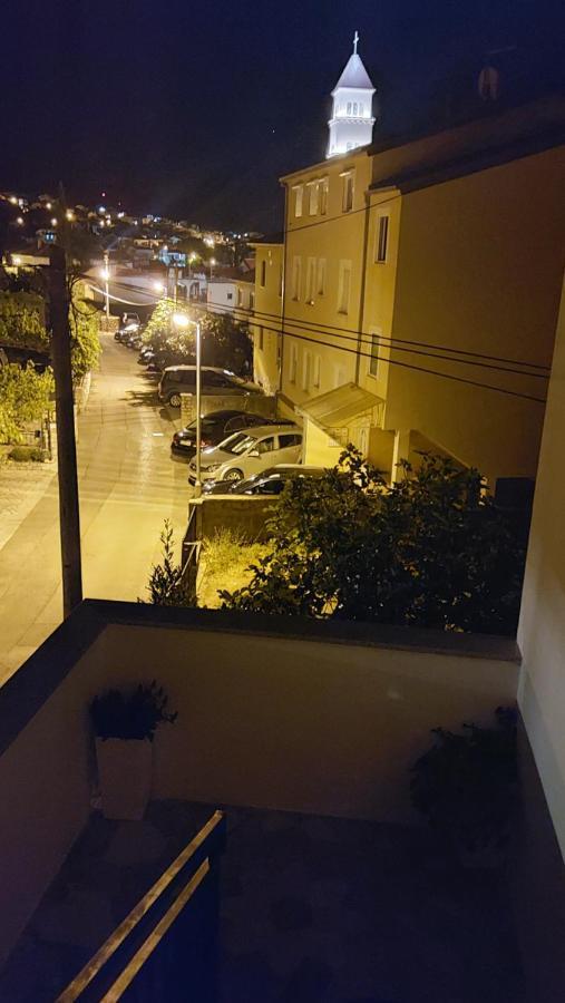Apartments Ema Crikvenica Luaran gambar