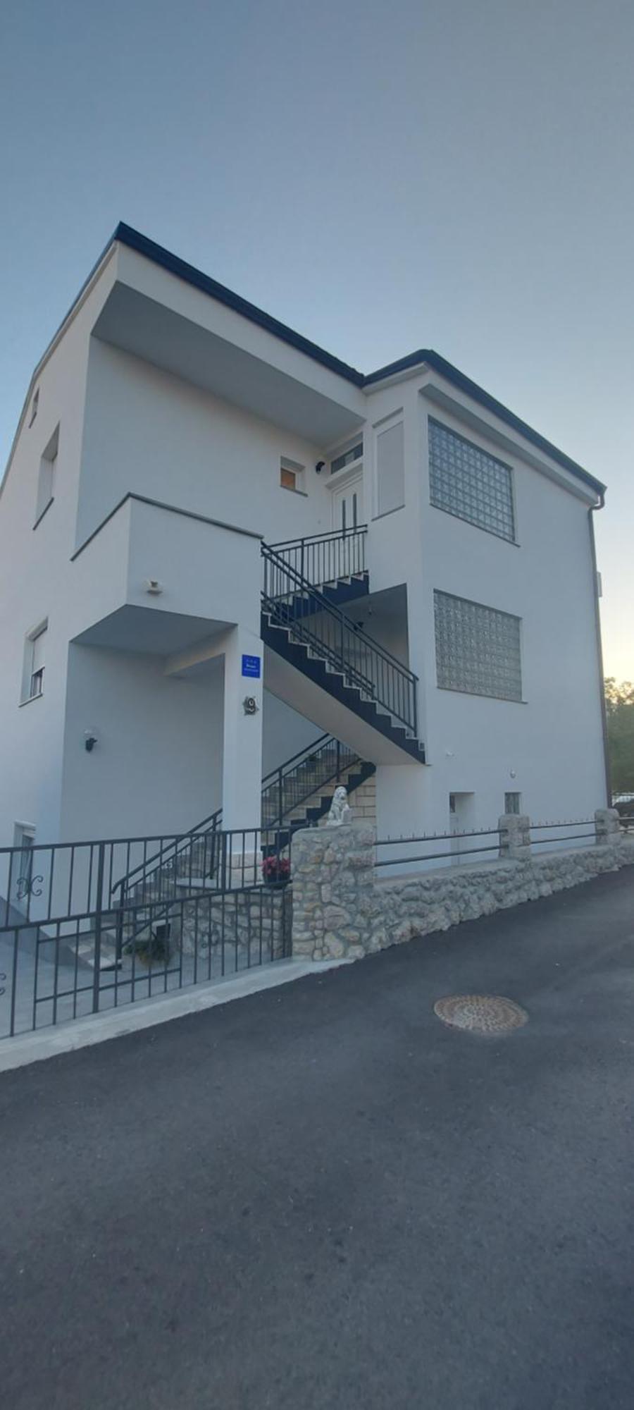 Apartments Ema Crikvenica Luaran gambar
