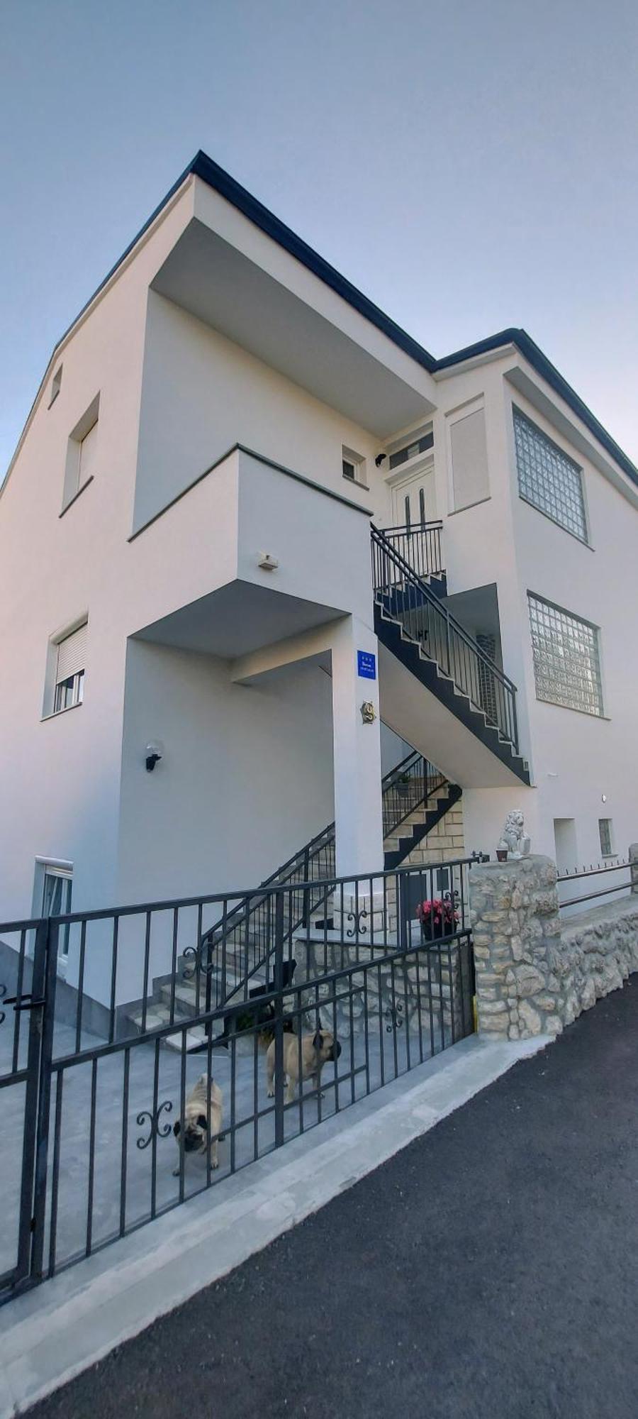 Apartments Ema Crikvenica Luaran gambar