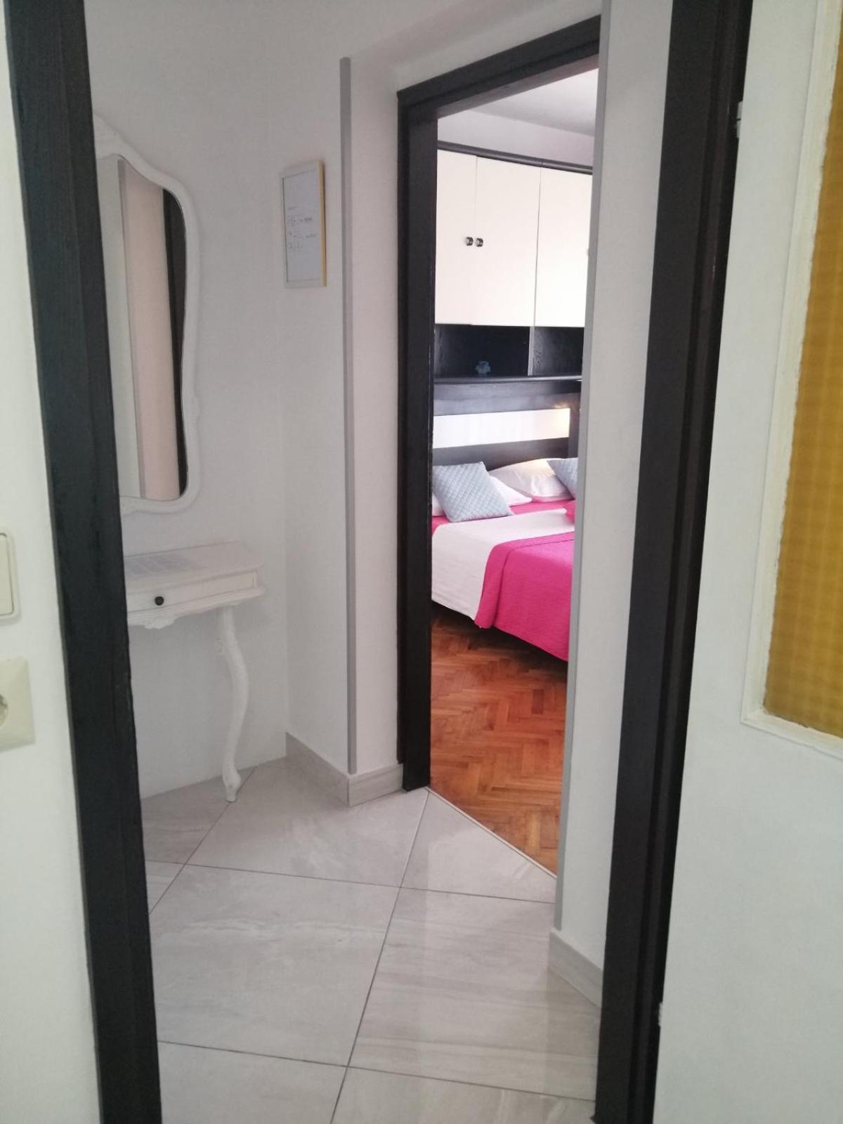 Apartments Ema Crikvenica Luaran gambar