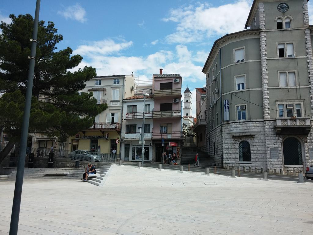 Apartments Ema Crikvenica Luaran gambar